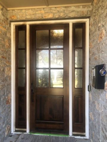 Rogue Valley Fir Door and Sidelites with Glue Chip Glass